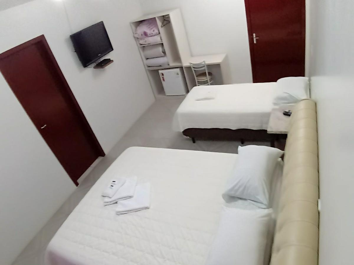 Giroto Hotel Realeza Extérieur photo