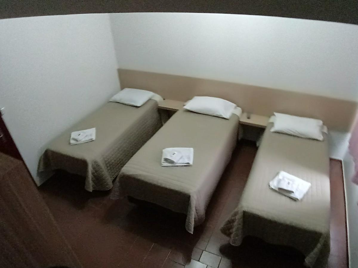 Giroto Hotel Realeza Extérieur photo