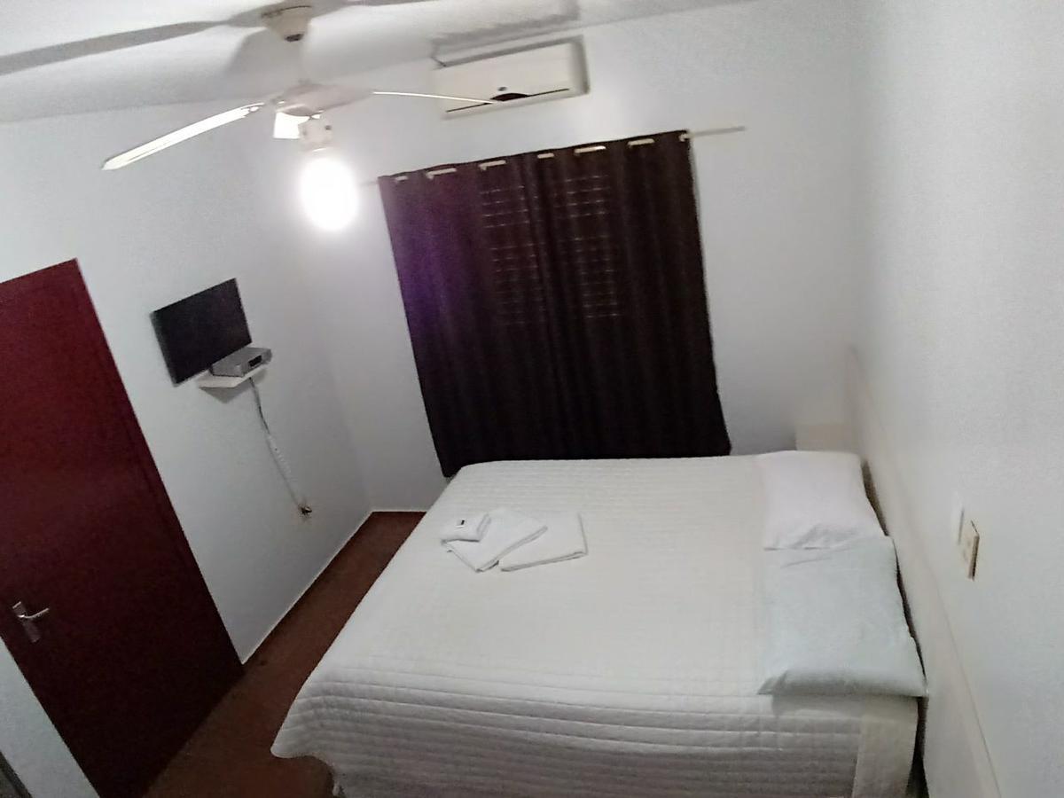 Giroto Hotel Realeza Extérieur photo